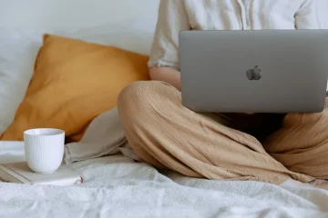 pexels-tatiana-syrikova-3975590-825x510